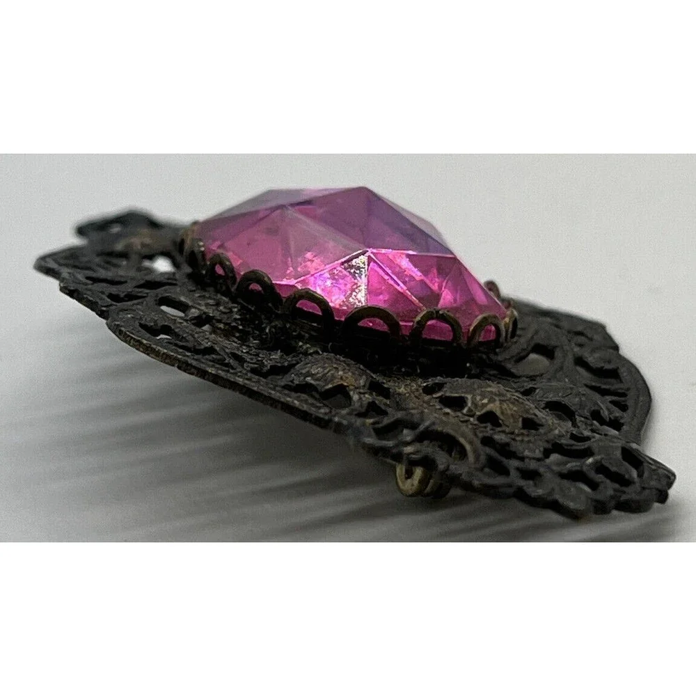 Old Metal Brooch Pin with Pink Glass Gem Brooch Is 3” X 2” , Gem Is 1” Long - Picture 8 of 10